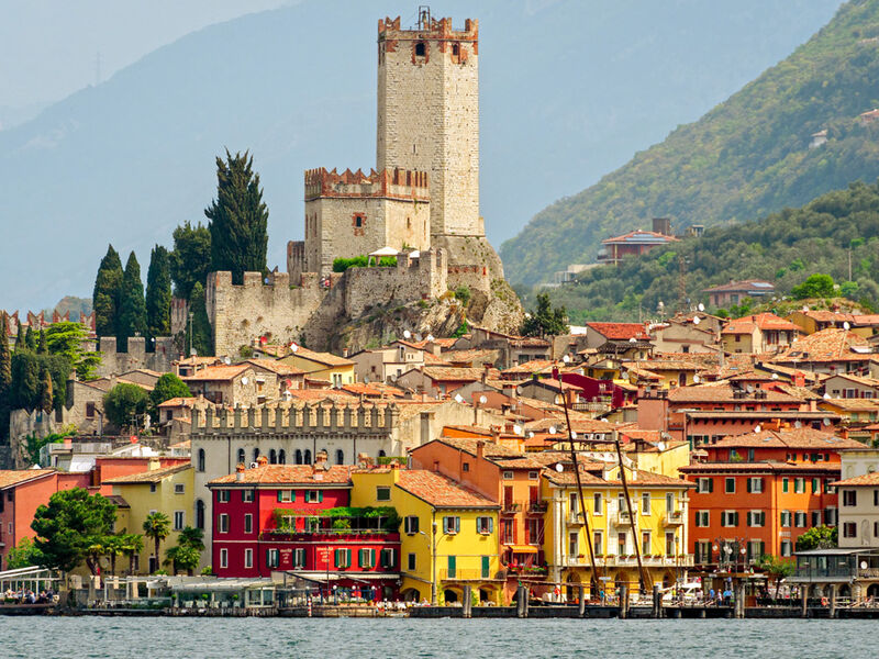 İtalya Serüveni Turu Türk Hava Yolları ile 7 Gece MXP-NAP 