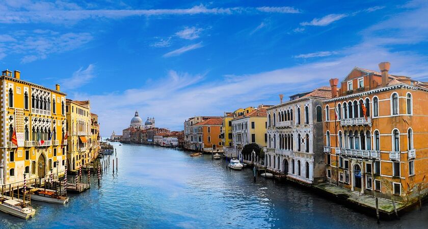 Antalya Çıkışlı Büyük İtalya & Amalfi Turu (Milano - Napoli)