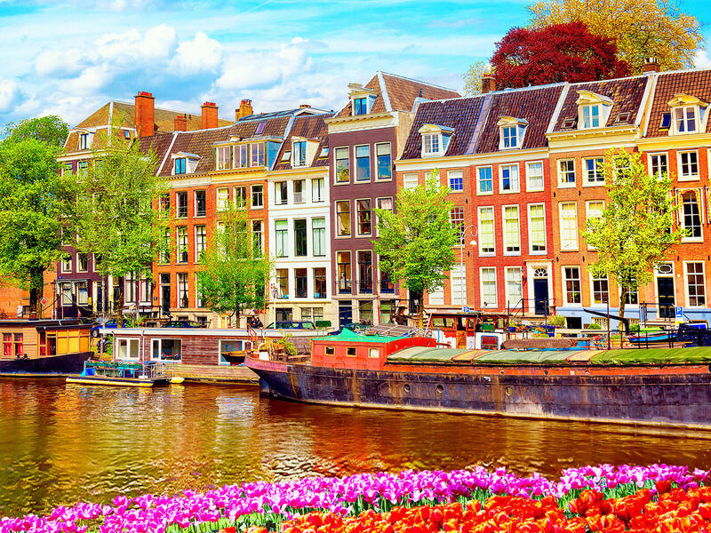 İzmir'den Direkt Hareket Görkemli Üçlü Benelüx & Fransa & Almanya 7 Gece - SunExpress ile 14 Şubat Hareket (Sevgililer Günü Özel) AT076